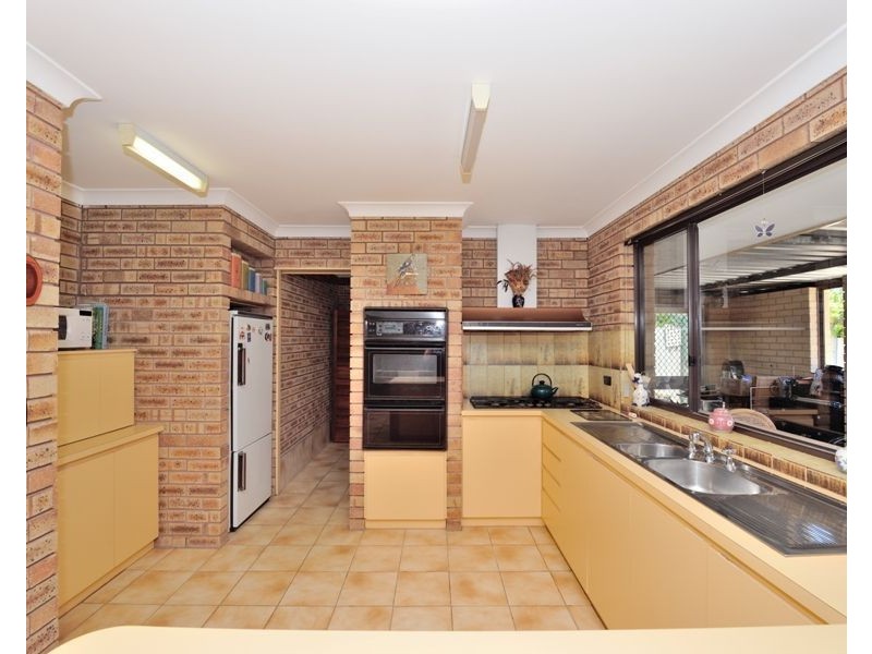 14A Mariner Place, Cooloongup WA 6168