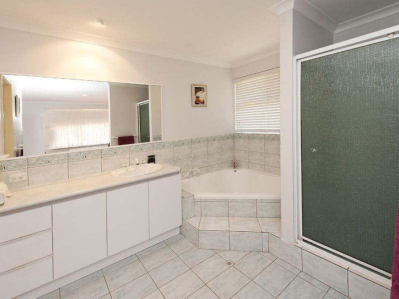 41 Forest Grove, Casuarina WA 6167