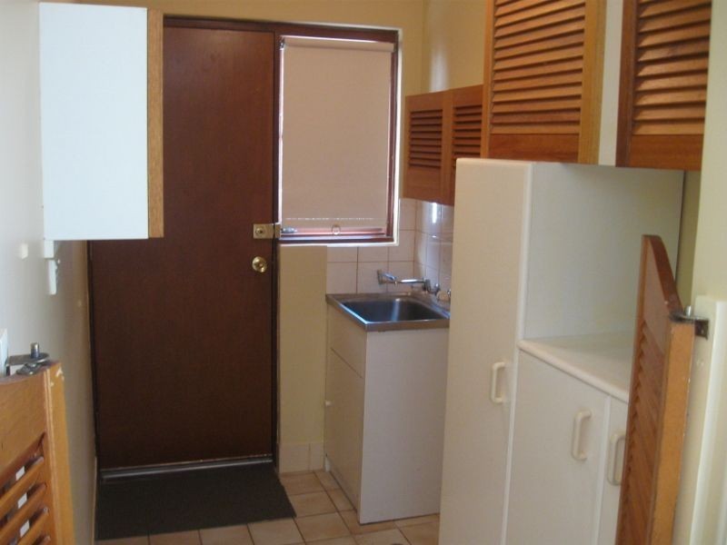 16 Nevis Place, Safety Bay WA 6169