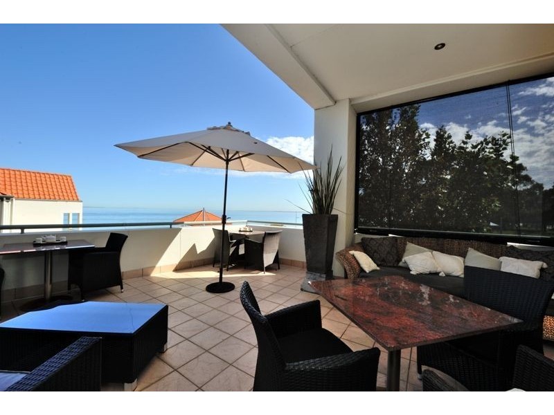 14/5-7 Railway Terrace, Rockingham WA 6168