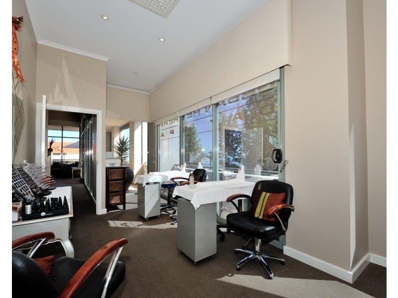 14/5-7 Railway Terrace, Rockingham WA 6168