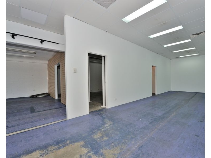 10 Martin Road, Rockingham WA 6168