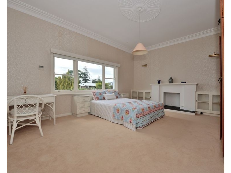 23 Gloucester Avenue, Shoalwater WA 6169