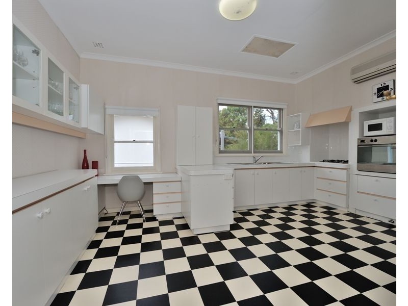 23 Gloucester Avenue, Shoalwater WA 6169