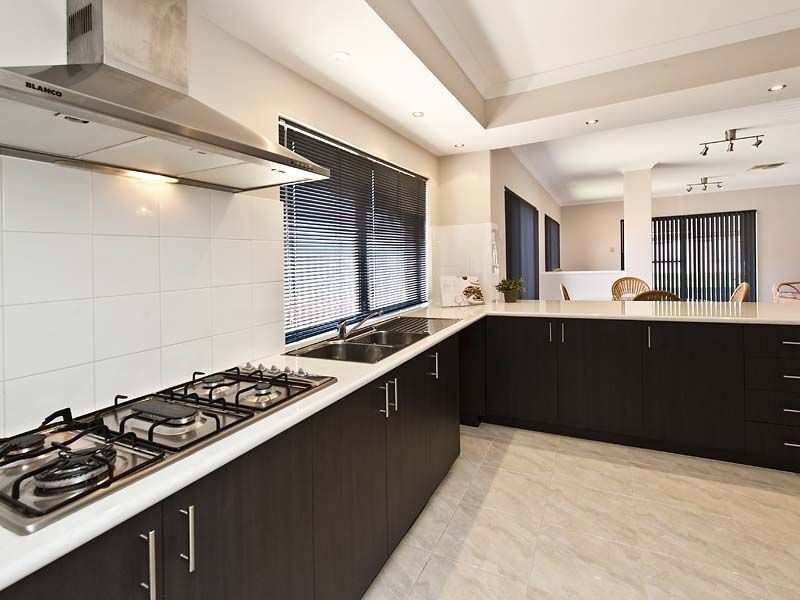 64 Morfontaine Parade, Port Kennedy WA 6172