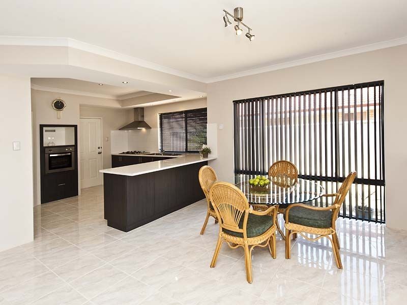 64 Morfontaine Parade, Port Kennedy WA 6172
