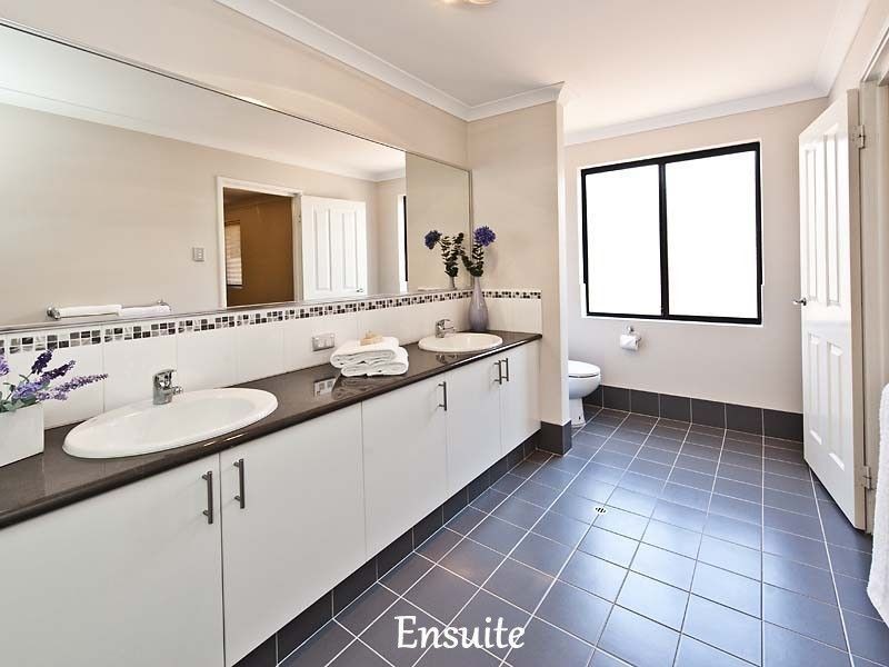 64 Morfontaine Parade, Port Kennedy WA 6172