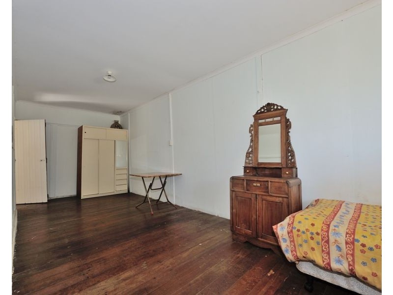 106 Gloucester Crescent, Shoalwater WA 6169