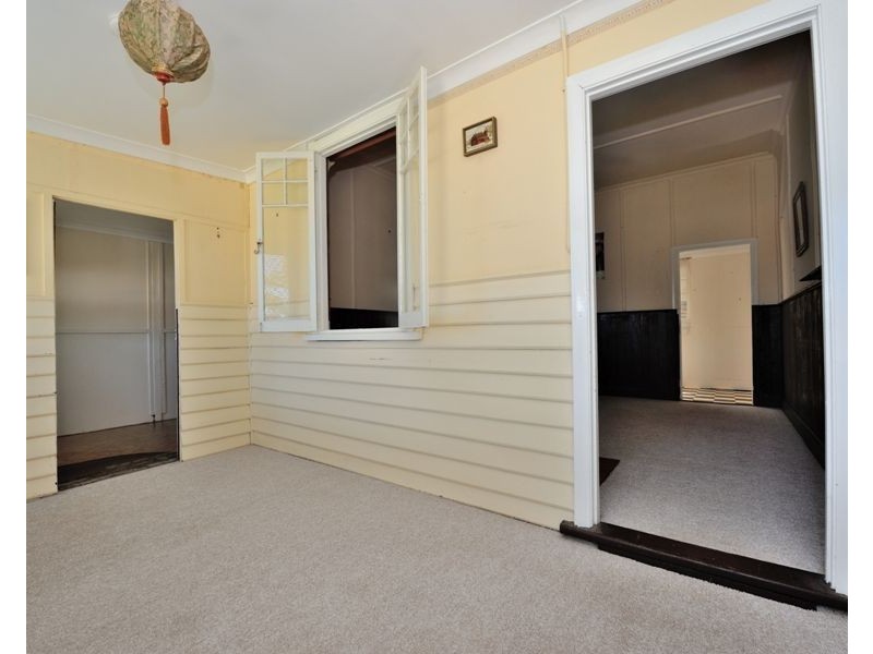 106 Gloucester Crescent, Shoalwater WA 6169