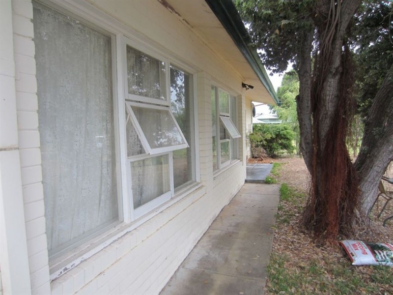 18 Liverpool Street, Shoalwater WA 6169