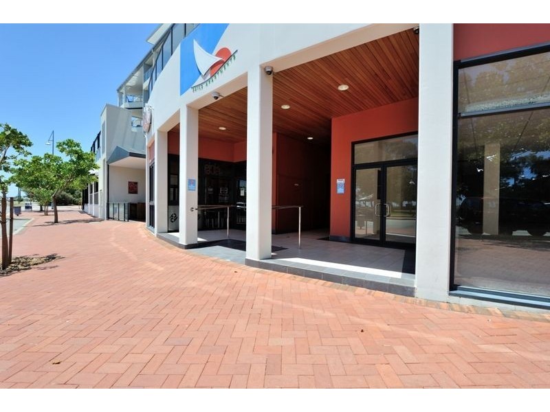 2/59 Rockingham Beach Road, Rockingham WA 6168