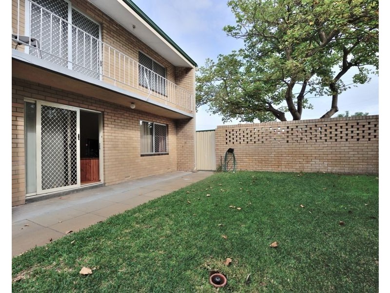 1/60 Gloucester Crescent, Shoalwater WA 6169
