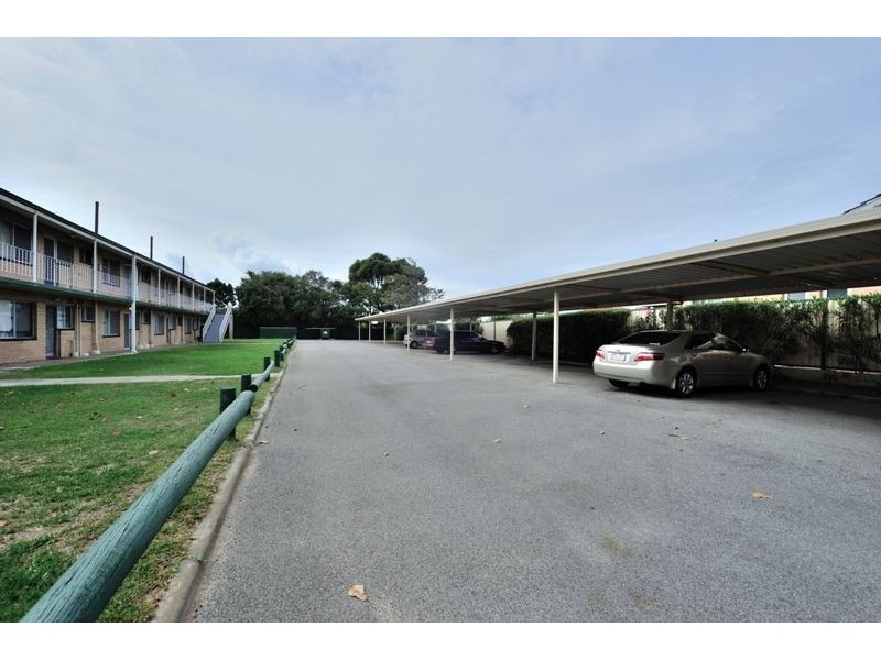 1/60 Gloucester Crescent, Shoalwater WA 6169