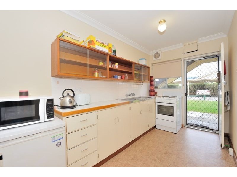 1/60 Gloucester Crescent, Shoalwater WA 6169