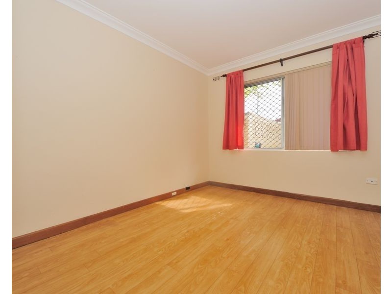 1/60 Gloucester Crescent, Shoalwater WA 6169