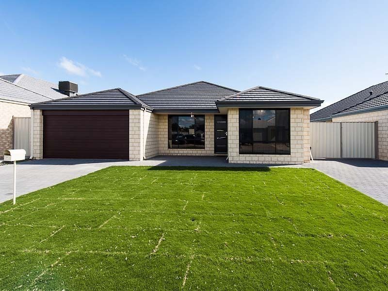 9 Gantheaume Parade, Secret Harbour WA 6173