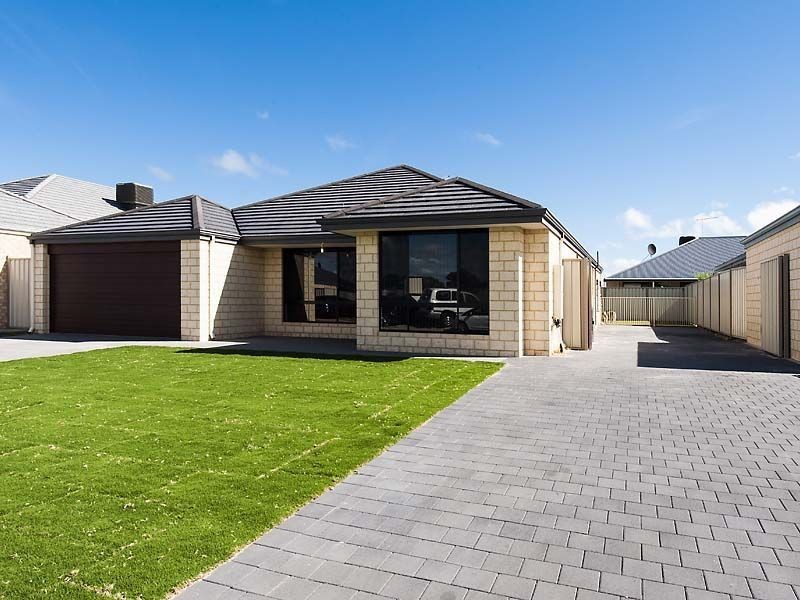 9 Gantheaume Parade, Secret Harbour WA 6173