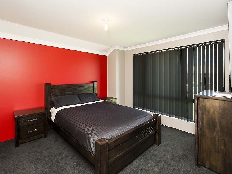 9 Gantheaume Parade, Secret Harbour WA 6173