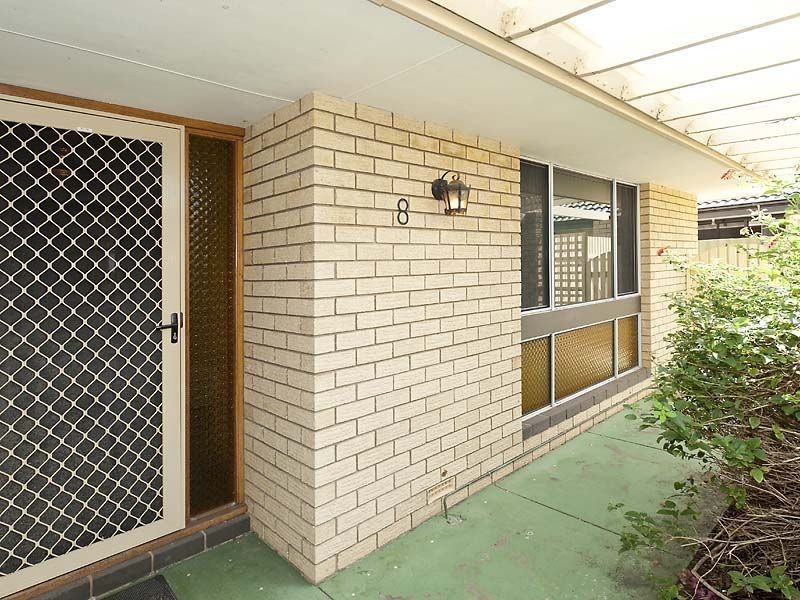 8 Tangaroa Close, Cooloongup WA 6168