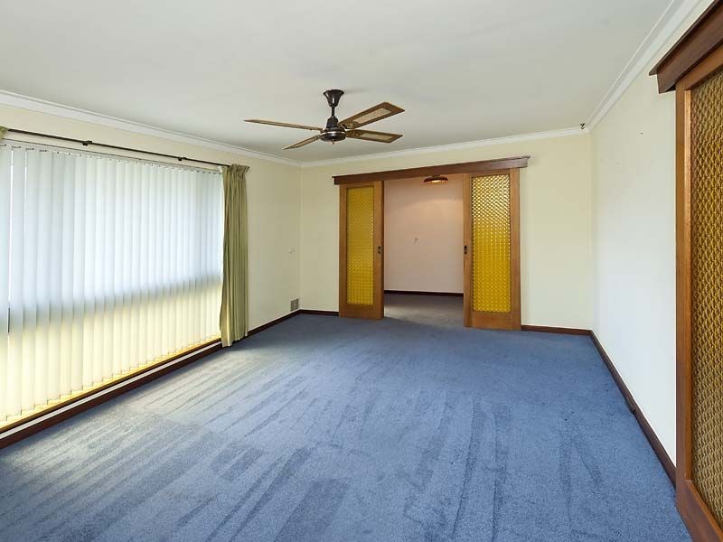 8 Tangaroa Close, Cooloongup WA 6168