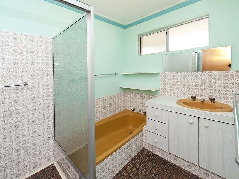 8 Tangaroa Close, Cooloongup WA 6168