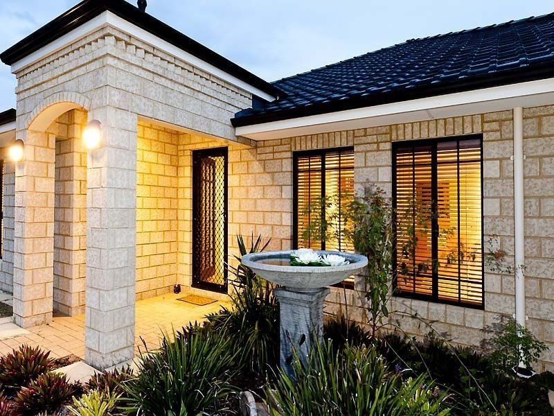 34 Boyle Avenue, Rockingham WA 6168