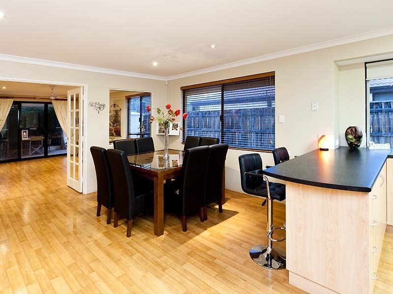 34 Boyle Avenue, Rockingham WA 6168