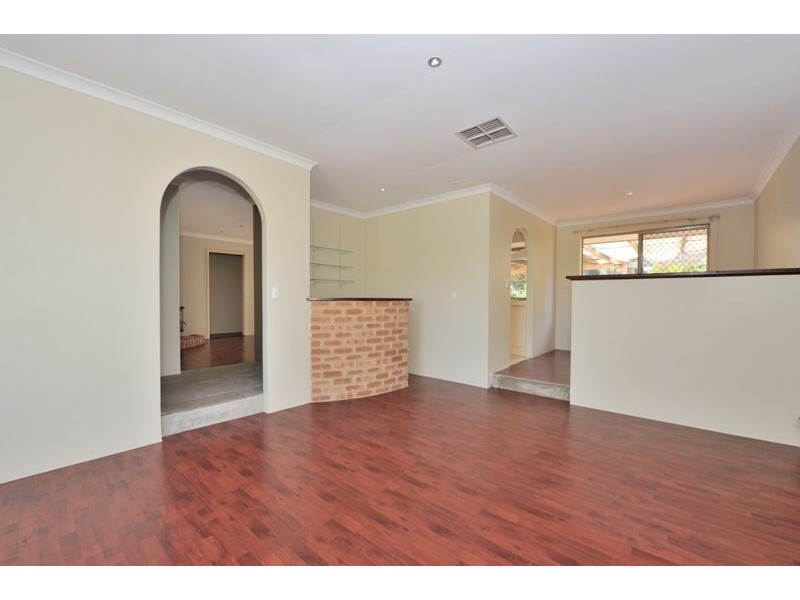 13 Shell Close, Cooloongup WA 6168