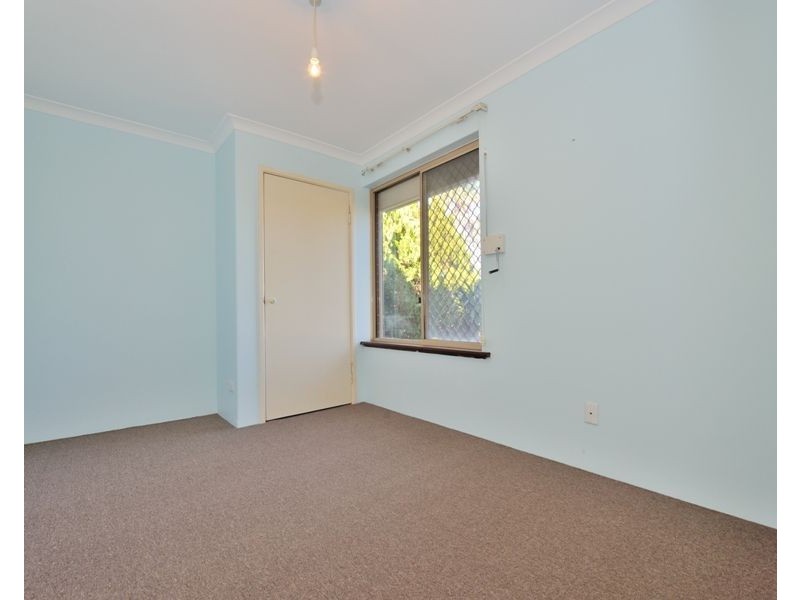13 Shell Close, Cooloongup WA 6168