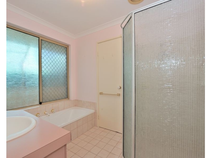 13 Shell Close, Cooloongup WA 6168