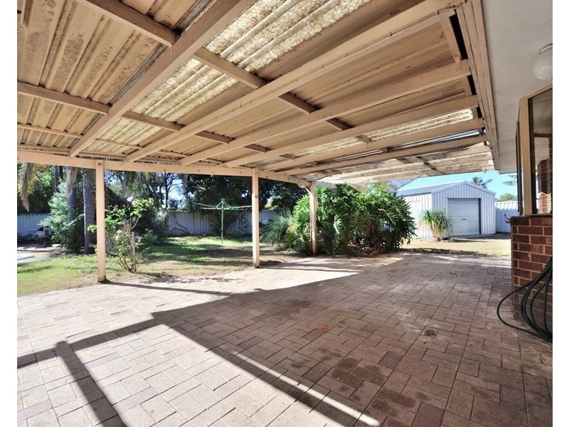 13 Shell Close, Cooloongup WA 6168