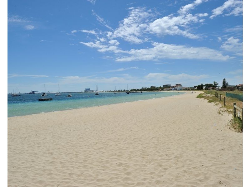 7 Bell Street, Rockingham WA 6168