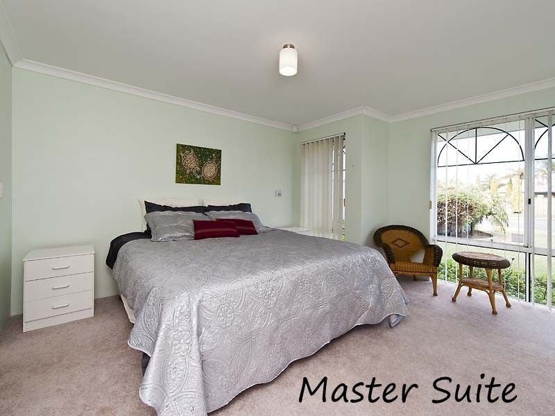 10 Anzac Place, Rockingham WA 6168