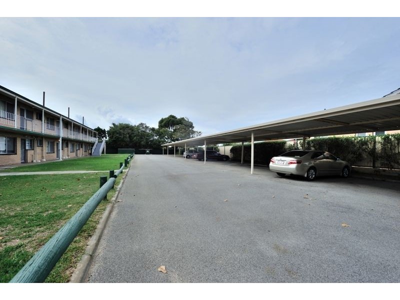 1/60 Gloucester Crescent, Shoalwater WA 6169