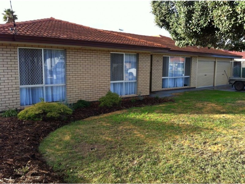 18 Turana Place, Rockingham WA 6168