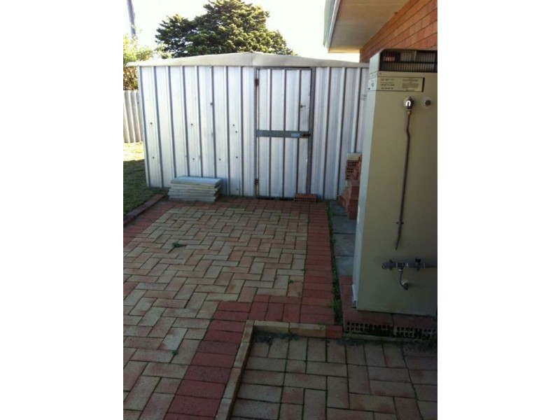 29 Arkwell Avenue, Rockingham WA 6168