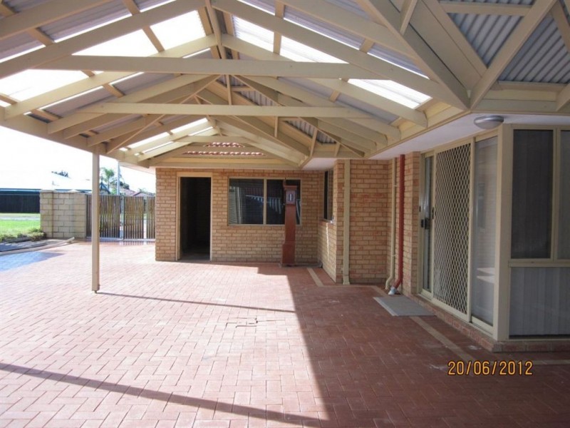 27 Coronata Drive, Warnbro WA 6169