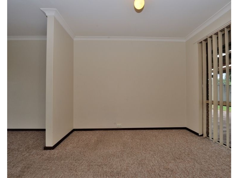 14 Coronata Drive, Warnbro WA 6169