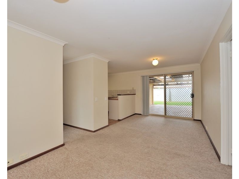 14 Coronata Drive, Warnbro WA 6169