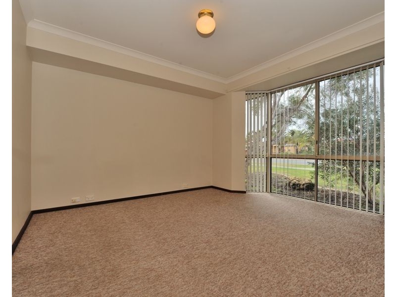 14 Coronata Drive, Warnbro WA 6169