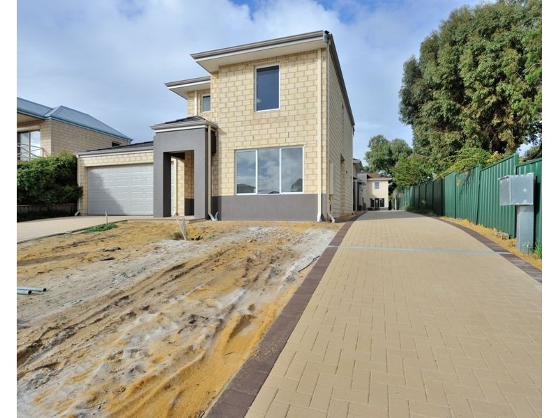 2/65 Harrison Street, Rockingham WA 6168