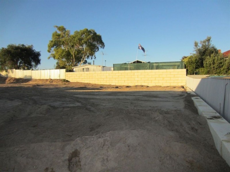 8B McKenzie Road, Shoalwater WA 6169