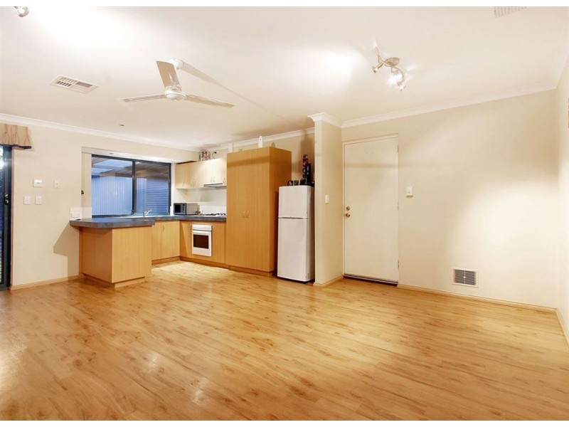 26 Tryall Avenue, Port Kennedy WA 6172