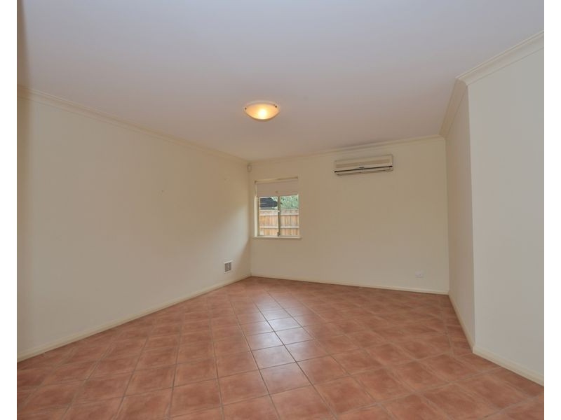 11 Salkilld Lane, Rockingham WA 6168