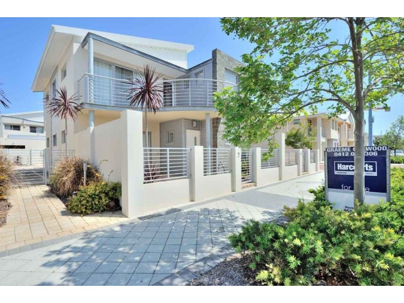 1 to 8/22 Roscoe Turn, Rockingham WA 6168