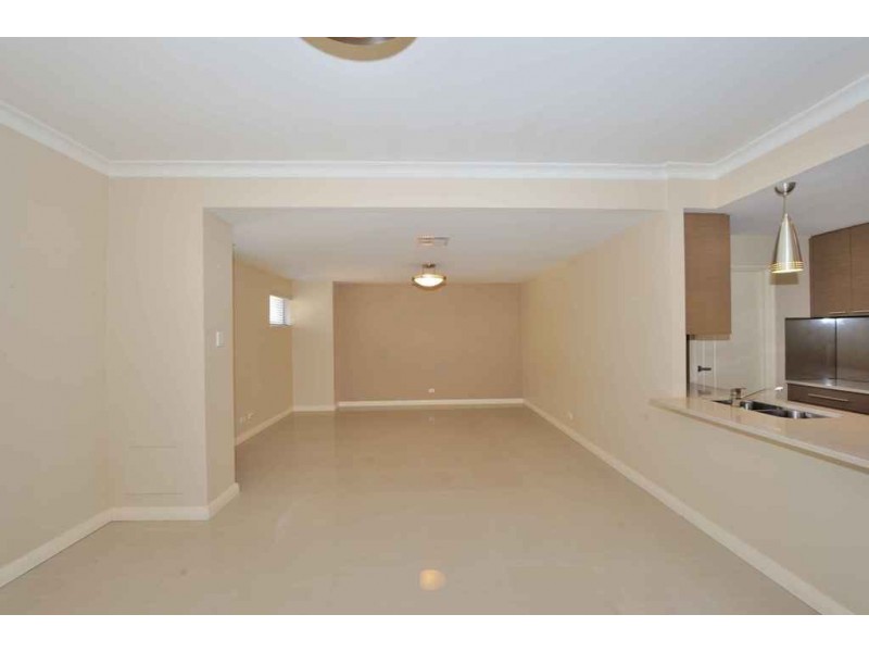 1 to 8/22 Roscoe Turn, Rockingham WA 6168