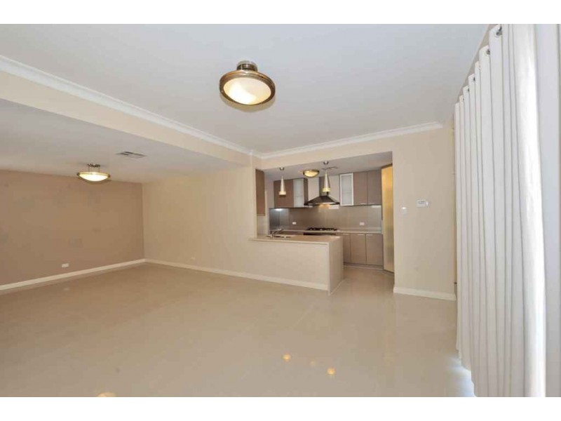 1 to 8/22 Roscoe Turn, Rockingham WA 6168