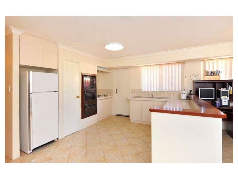 5 Investigator Drive, Waikiki WA 6169