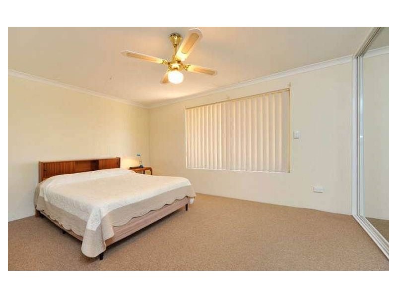 5 Investigator Drive, Waikiki WA 6169