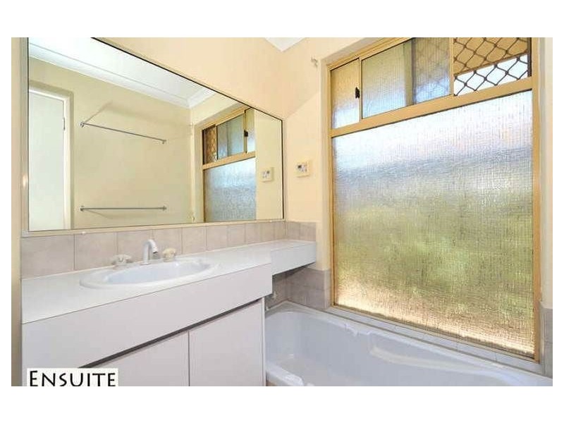 5 Investigator Drive, Waikiki WA 6169
